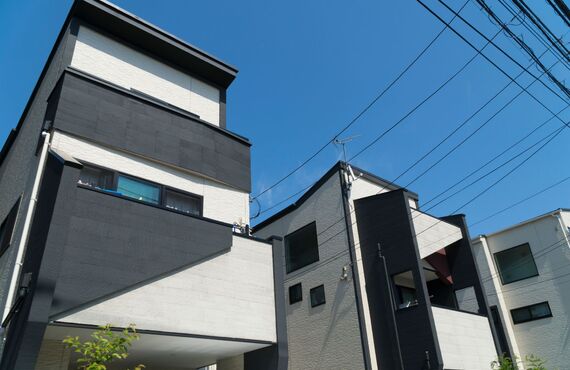 制限の多い狭小住宅であっても工夫次第で広く感じられます | 大垣市で設計事務所をお探しならアトリエ岩田へ